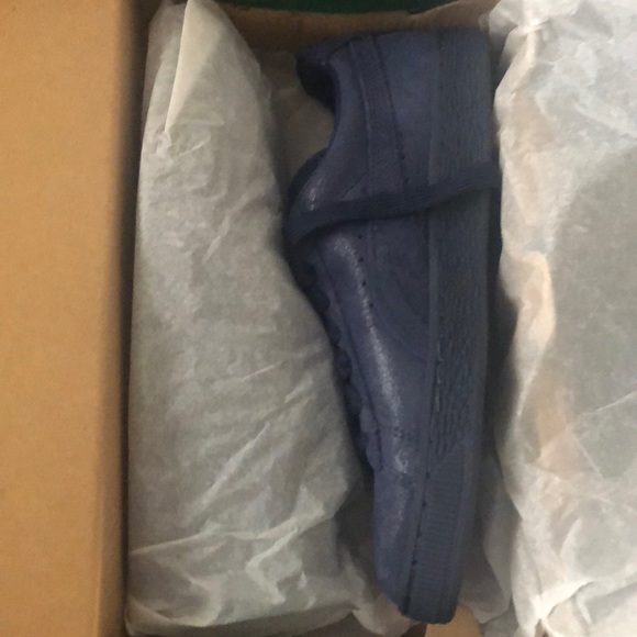 Puma Shoes - Suede classic Pumas